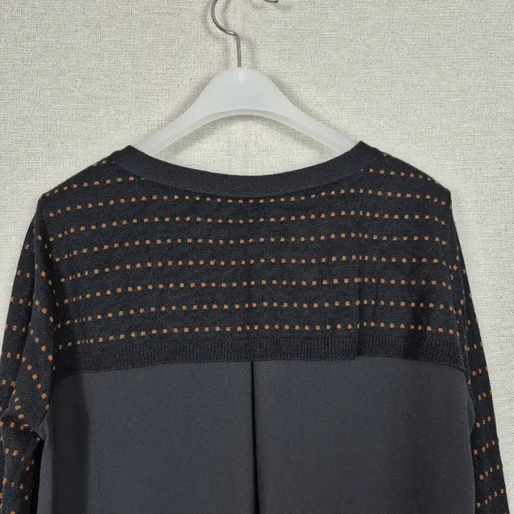 [BUNJANG] Black and Brown Knit Cardigan / 