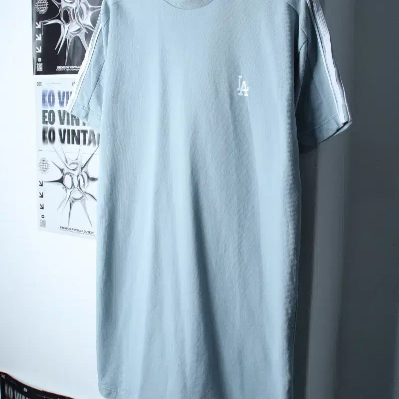 [BUNJANG] MLB LA Dodgers Short-Sleeve T-shirt / W(S-M) MLB 엠엘비 반팔 티셔츠 LA다저스 연블루 롱-18570