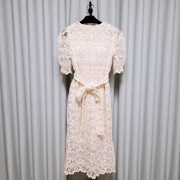 [SOLD OUT] WOOA 우아 국내고퀄 레이스 원피스