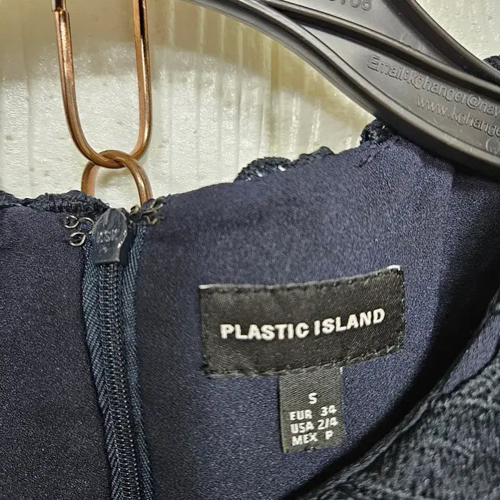 [BUNJANG] Plastic Island Dress / 532. 플라스틱아일랜드 원피스