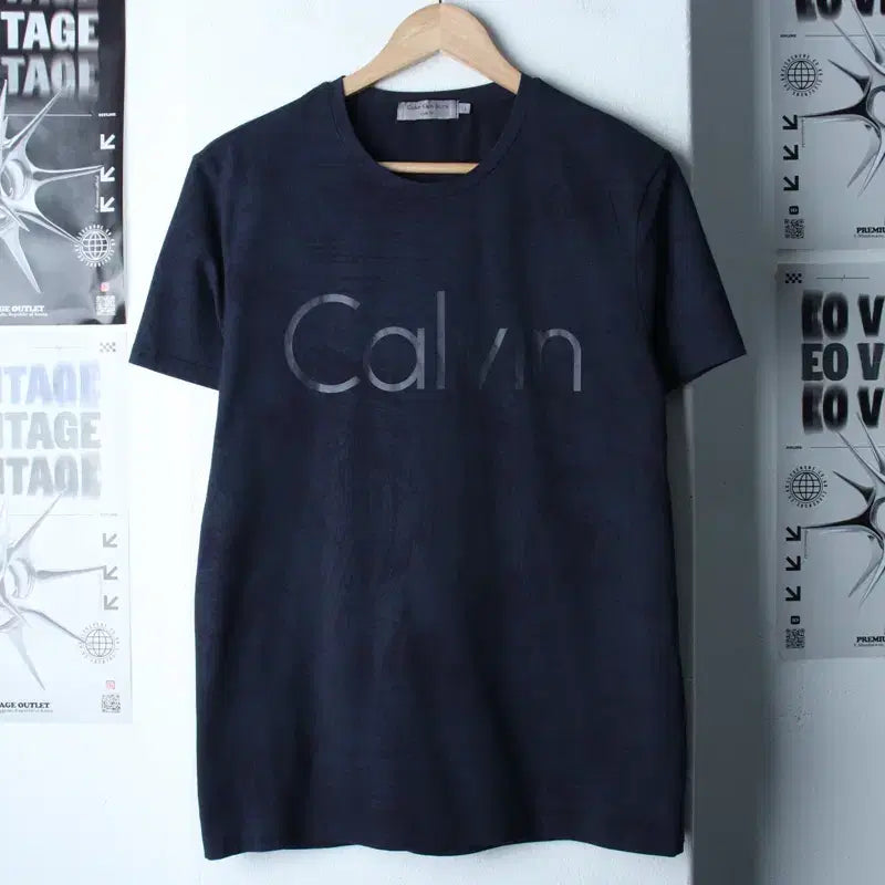 [BUNJANG] Calvin Klein Big Logo Navy Pattern T-shirt / (L-XL) 캘빈클라인 반팔 티셔츠 빅로고 네이비 패턴-18573