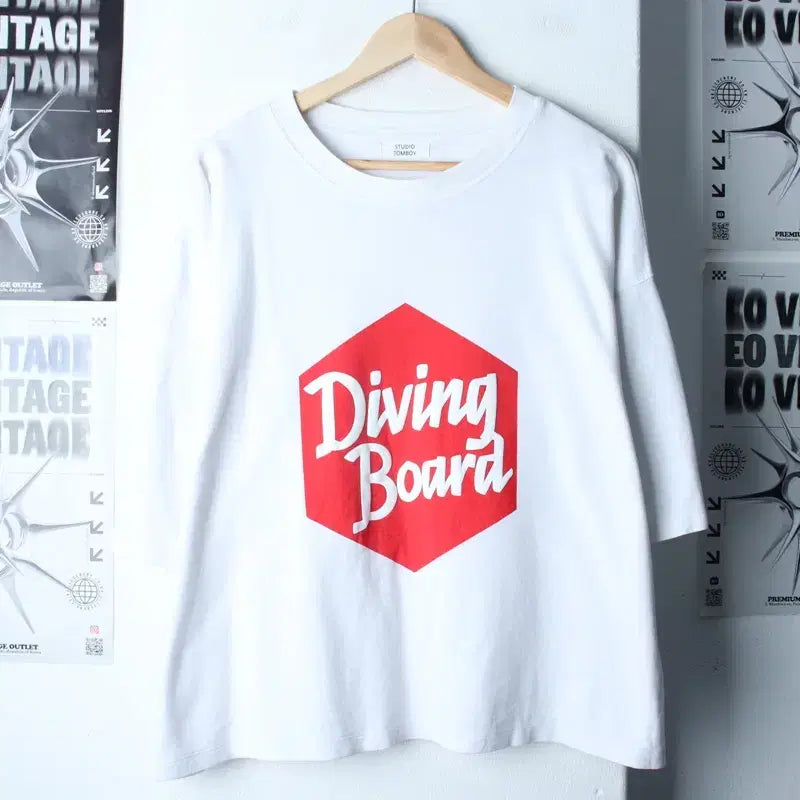 [BUNJANG] W(F) Studio Tomboy Oversized White T-shirt / W(F) 스튜디오 톰보이 반팔 티셔츠 오버핏 화이트 올드스쿨-18574