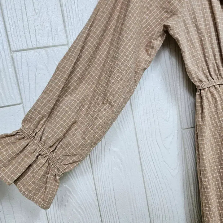 [SOLD OUT] 530. 베이지면원피스