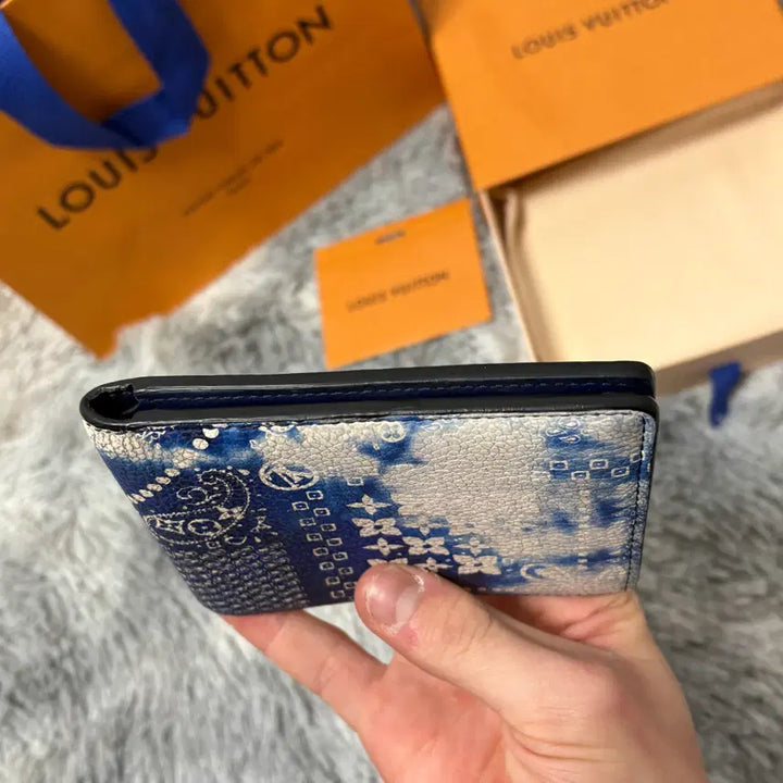 [BUNJANG] Louis Vuitton Monogram Blue Bandana Wallet / 루이비통 반다나 모노그램 블루 반지갑