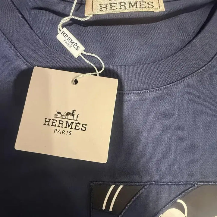 [SOLD OUT] 에르메스 네이비 프린트 반팔 티셔츠