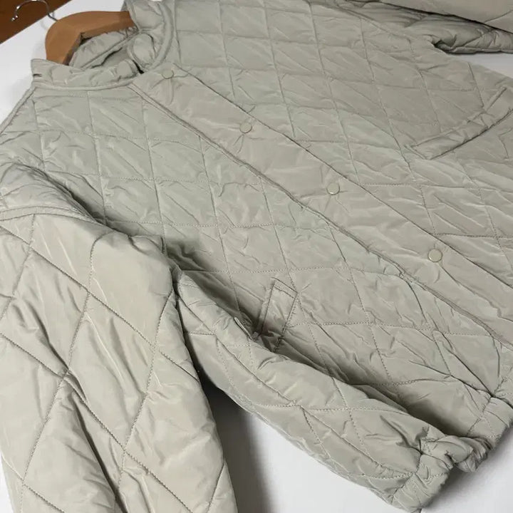 [BUNJANG] 8 Seconds Light Green Quilted Jacket L / 에잇세컨즈 라이트그린 퀼팅 자켓 L