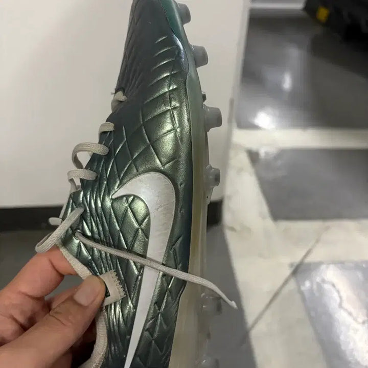 [BUNJANG] Nike Tiempo 30th Anniversary AG Football Boots / 티엠포 30주년 270 AG
