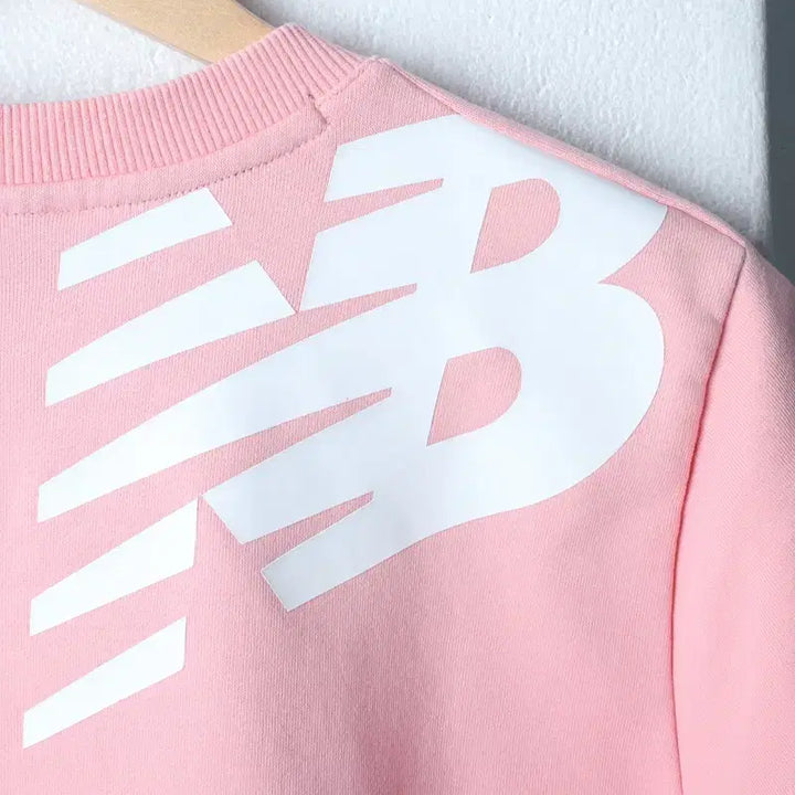 [BUNJANG] New Balance Small Logo Pink T-shirt / (S-M) 뉴발란스 반팔 티셔츠 스몰로고 핑크 스웻 올드스쿨-18577