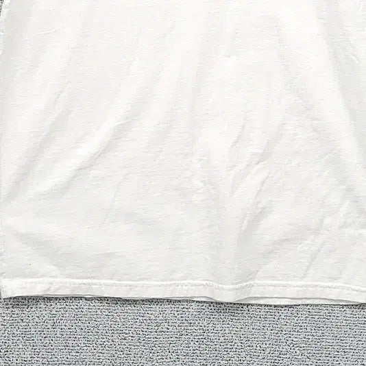 [BUNJANG] Champion Printed White T-shirt M / 챔피온 프린팅 화이트 반팔티 M