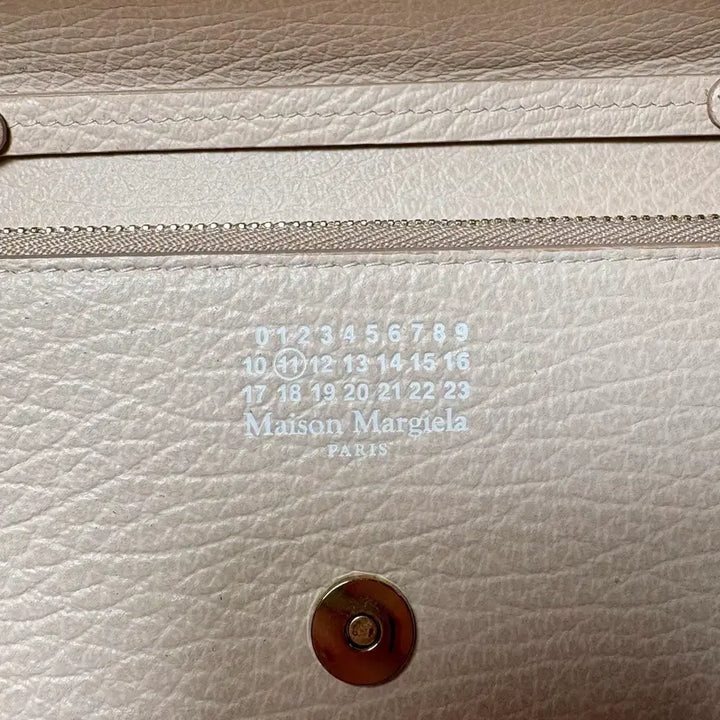 [BUNJANG] Maison Margiela Chain Clutch/Cross Bag (Ivory) / 메종 마르지엘라 체인 클러치백 / 크로스백 (아이보리)