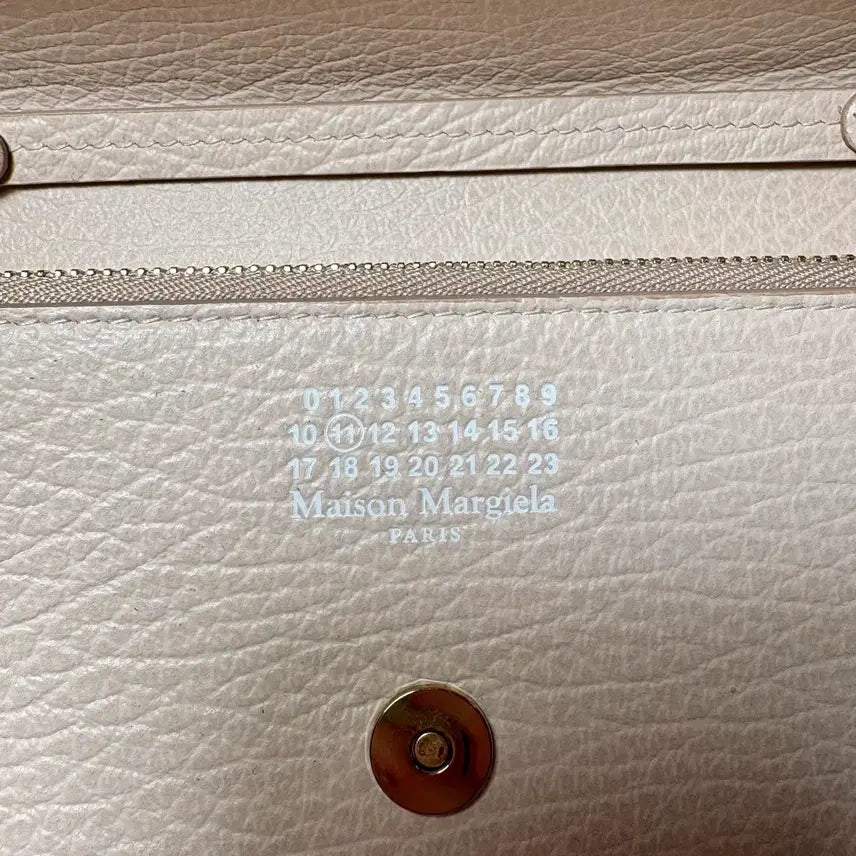 [BUNJANG] Maison Margiela Chain Clutch/Cross Bag (Ivory) / 메종 마르지엘라 체인 클러치백 / 크로스백 (아이보리)