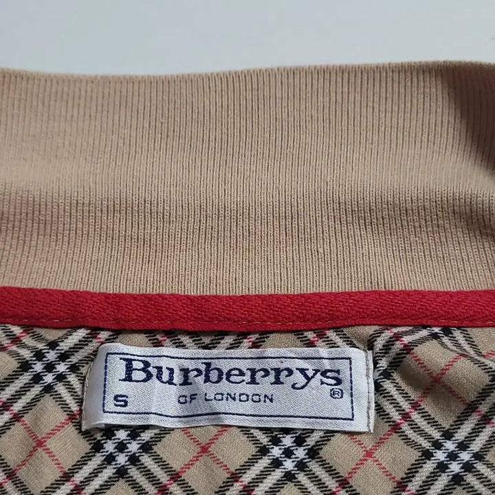 [SOLD OUT] 버버리 반팔티셔츠 손흥 공황패션