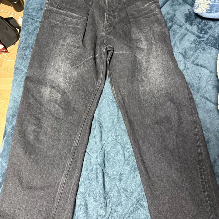 [BUNJANG] Herill Chiota Denim 4PK Black Jeans / 헤릴 시오타 데님 4PK 블랙