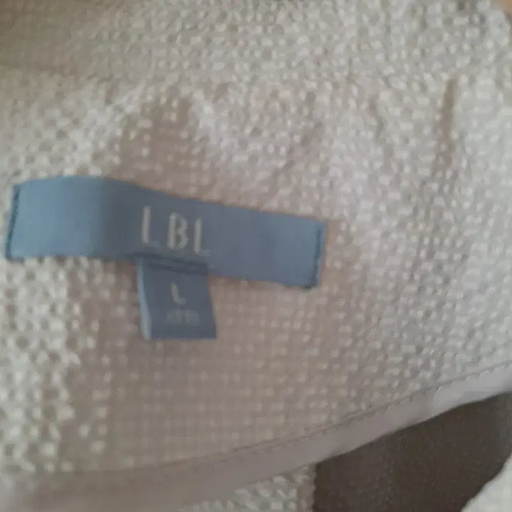 [BUNJANG] LBL Crop Top / LBL 지지미 크롭상의