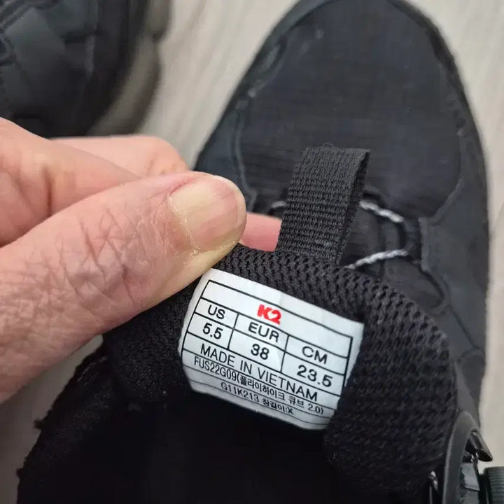 [BUNJANG] K2 Black Gore-Tex Trekking Shoes 235 / K2 블랙 고어텍스 트레킹화 235