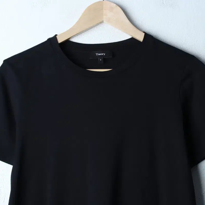 [BUNJANG] Theory Black T-Shirt / (S) 띠어리 반팔 티셔츠 블랙 무지 놈코어-18580