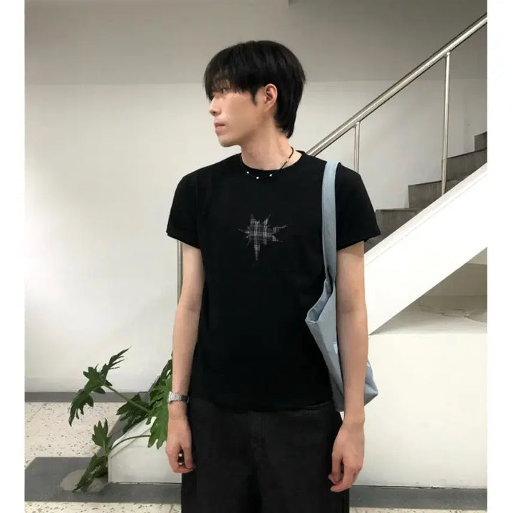 [BUNJANG] Black Printed Cropped T-Shirt / 블랙 프린팅 반팔 티셔츠