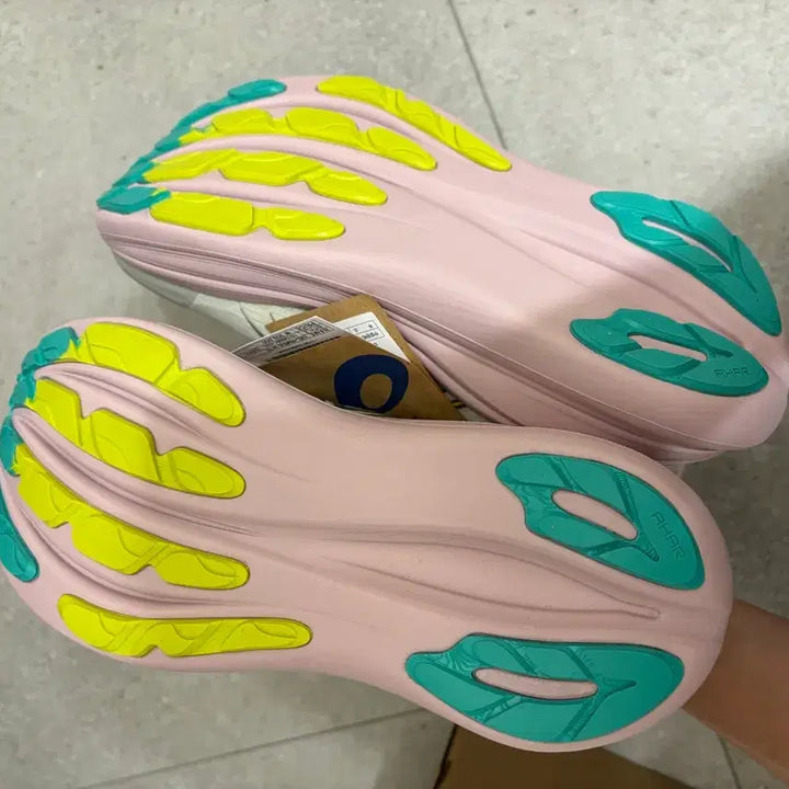 [SOLD OUT] 젤 님버스 28 네이처 배싱 우먼