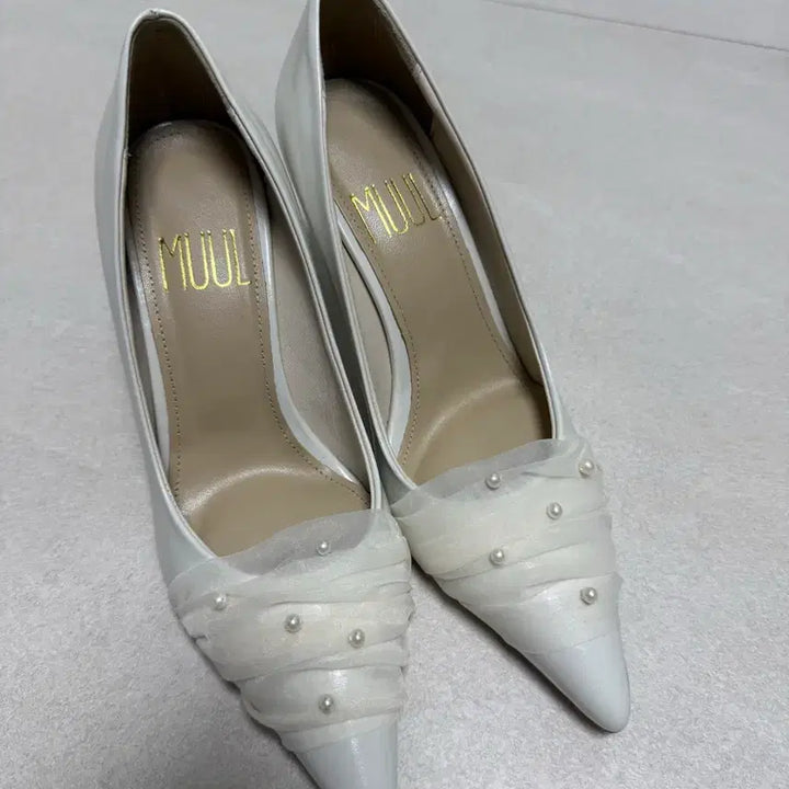 [BUNJANG] MULL Sheer Pearl Wedding Pumps / 뮬 MULL 웨딩슈즈 235사이즈