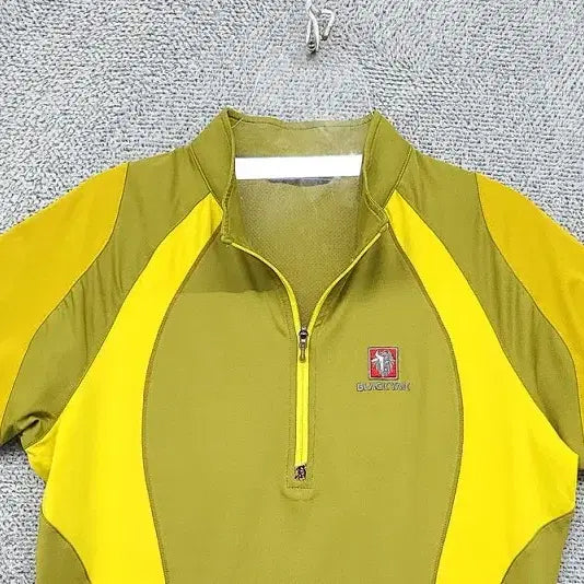 [BUNJANG] Black Yak Yellow Hiking T-shirt / 블랙야크 옐로우 등산 반팔티 95