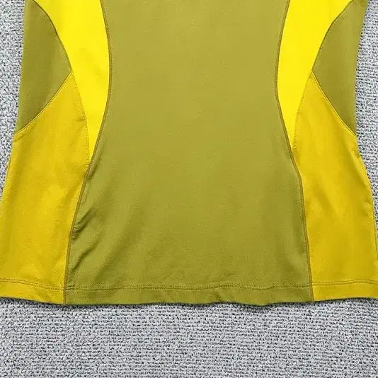 [BUNJANG] Black Yak Yellow Hiking T-shirt / 블랙야크 옐로우 등산 반팔티 95