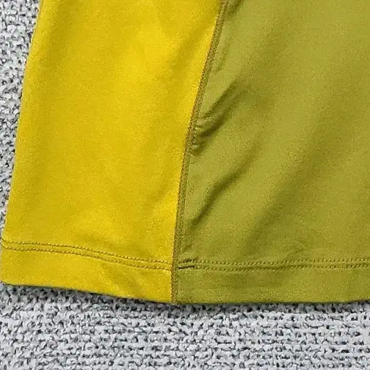 [BUNJANG] Black Yak Yellow Hiking T-shirt / 블랙야크 옐로우 등산 반팔티 95