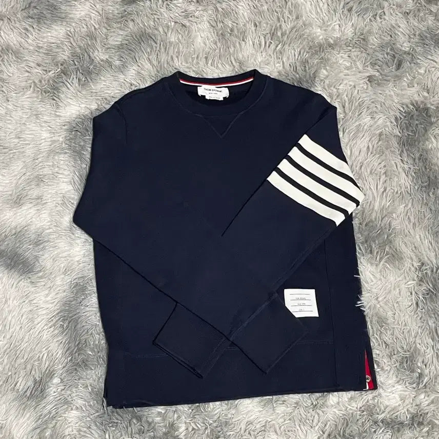 [BUNJANG] Thom Browne Diagonal Stripe Crewneck Sweatshirt / [25fw] [새상품급] 톰브라운 사선완장 맨투맨