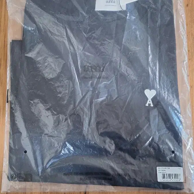 [BUNJANG] Ami Short Sleeve T-shirt (Black) - Size S / (새상품) 아미 반팔티셔츠 S(블랙)