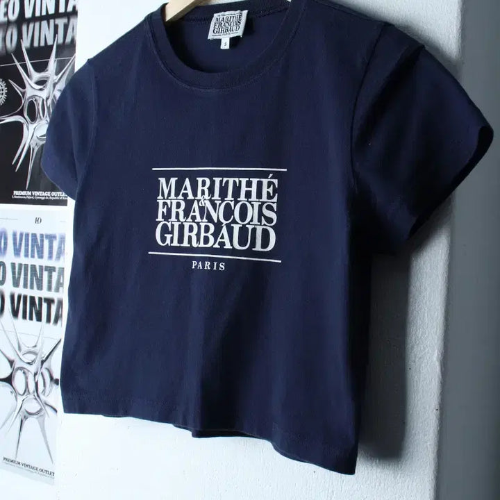 [BUNJANG] Marithe Francois Girbaud Big Logo Navy T-Shirt / W(S-M) 마리떼프랑소와저버 반팔 티셔츠 빅로고 네이비-18584