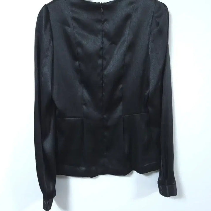 [BUNJANG] KL Kenneth Lynn Black Satin Blouse / KL 케네스린 블랙 긴팔 블라우스 55