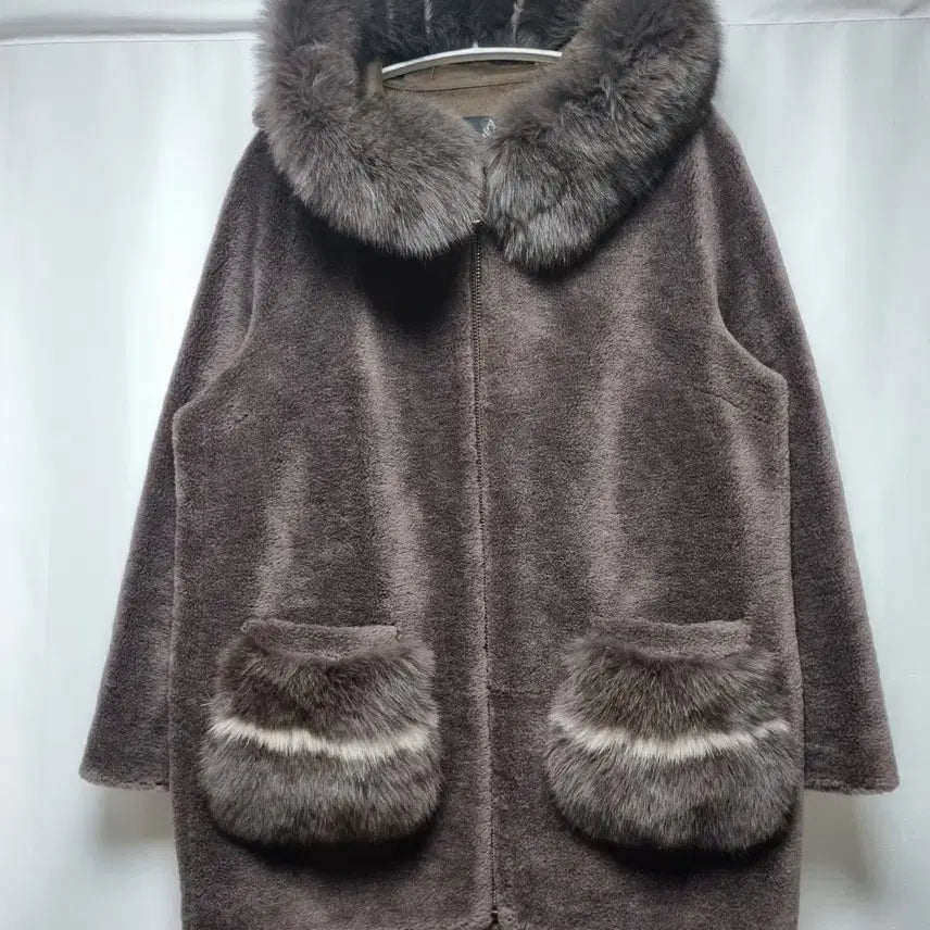 [SOLD OUT] A&amp;D 에이앤디 사가폭스 양모 후드 코트