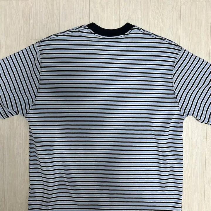 [SOLD OUT] 단톤 포켓 티셔츠 (삭스x네이비) L사이즈