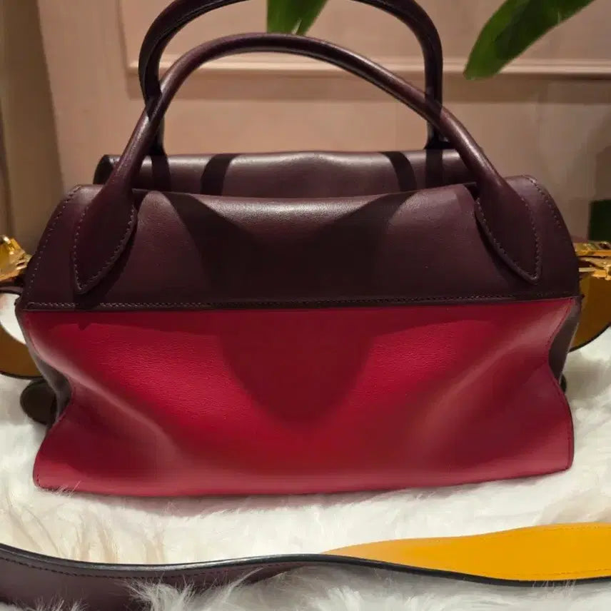 [BUNJANG] Prada Two-Tone Bowling Bag / 프라다 투톤 가방 숄더 스트랩 포함 (볼링백)