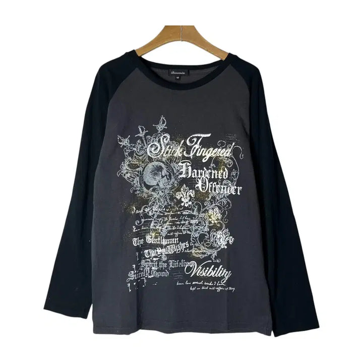 [BUNJANG] Beaumere Punk Skull Raglan Long Sleeve / [Beaumere] 펑크 스컬 래글런 롱슬리브