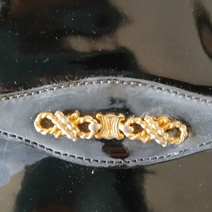 [SOLD OUT] 셀린느 정품 미니백 . 수선필요