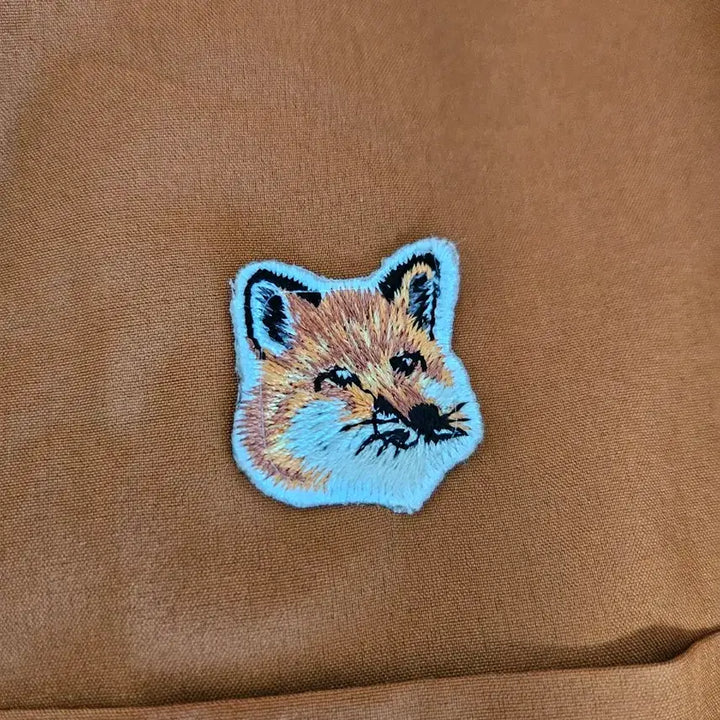 [BUNJANG] Maison Kitsune Fox Embroidered Wool Shirt / 메종키츠네 폭스 자수 울 셔츠 110