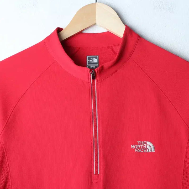 [BUNJANG] The North Face Polo Shirt Half Zip Red / (M-L) 노스페이스 반팔 카라 티셔츠 기능성 반집업 레드-18590