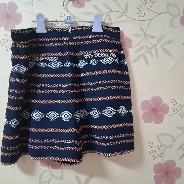 [SOLD OUT] 올리비아로렌 큐롯팬츠 반바지 택상품