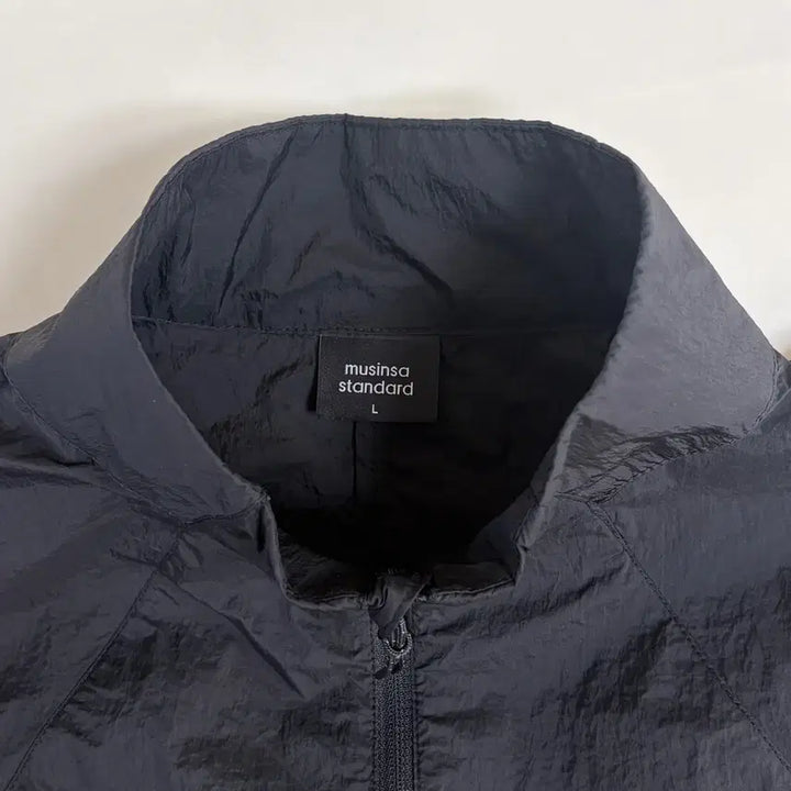 [BUNJANG] Musinsa Standard High Neck Sheer Windbreaker Jacket Black / 무탠다드 하이넥 시어 윈드브레이커 바람막이 블랙
