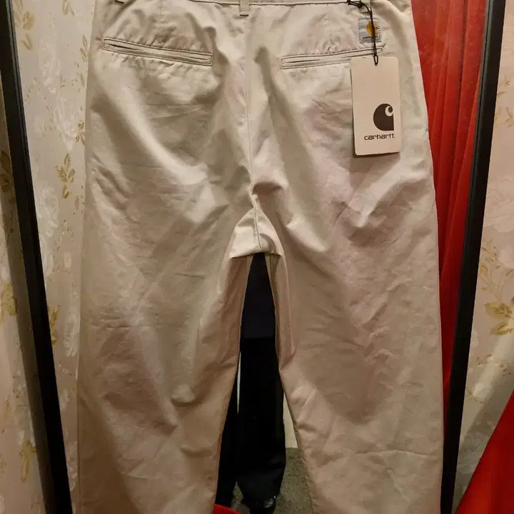 [BUNJANG] Carhartt Beige Wide Chino Pants (Size 32) / 7/51 칼하트 베이지색 와이드 치노 팬츠 32사이즈