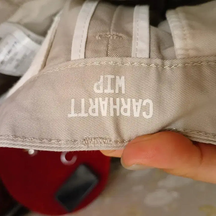 [BUNJANG] Carhartt Beige Wide Chino Pants (Size 32) / 7/51 칼하트 베이지색 와이드 치노 팬츠 32사이즈