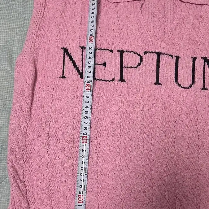 [BUNJANG] NANING9 Pink Knit Vest / NANING9 핑크 니트 조끼 FREE