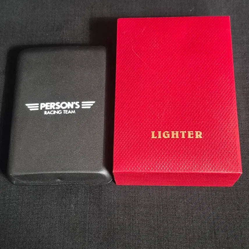 [SOLD OUT] 라이타 2점 근대사 소품 3점