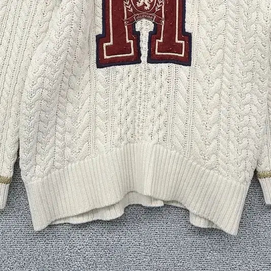 [BUNJANG] Tommy Hilfiger Icon Big Logo Vintage Cable Knit Sweater / 타미 아이콘 빅로고 빈티지 케이블 크림 니트 L