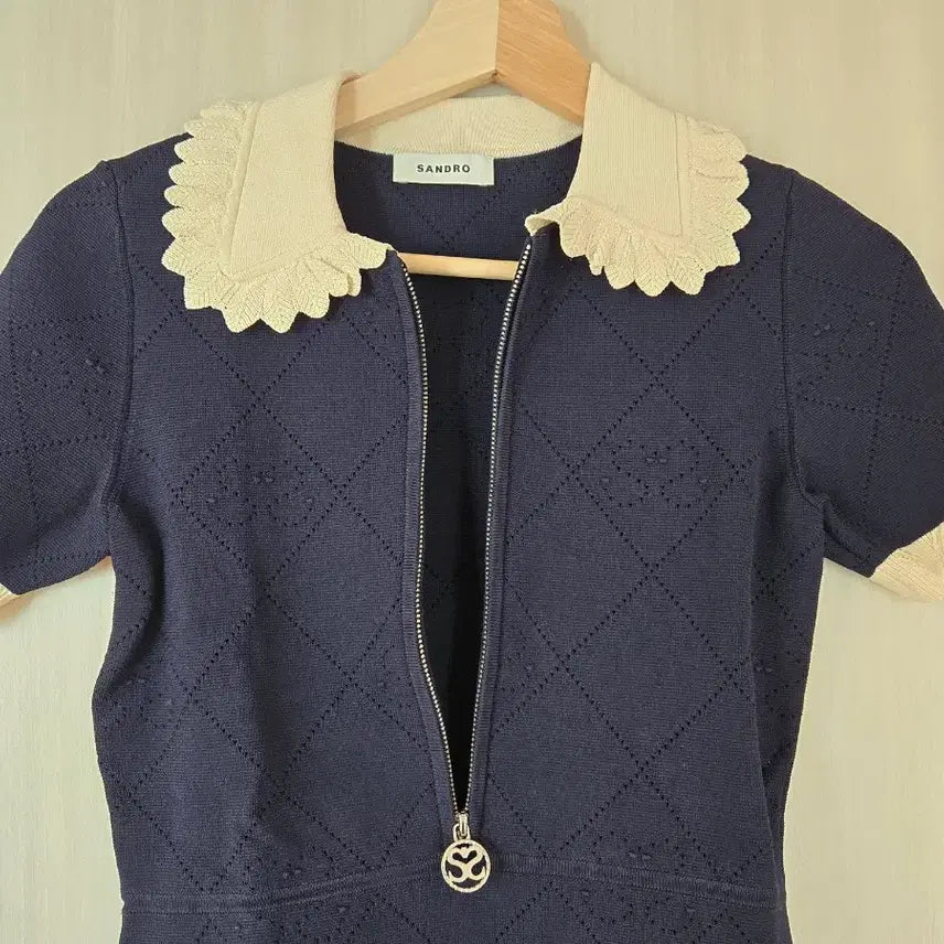 [SOLD OUT] 산드로 네이비 카라 반팔 원피스