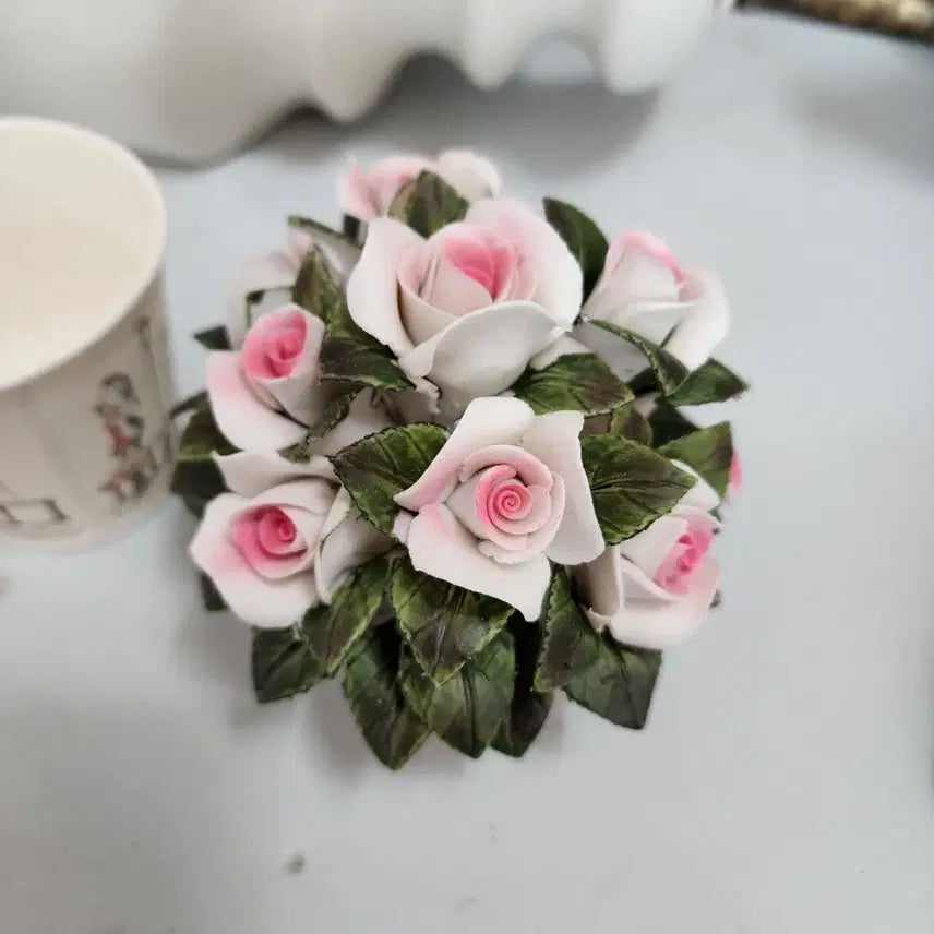 [BUNJANG] Ceramic Rose Basket 11cm / 도자기 장미바구니 지름11cm  높이10cm  멀정합니다