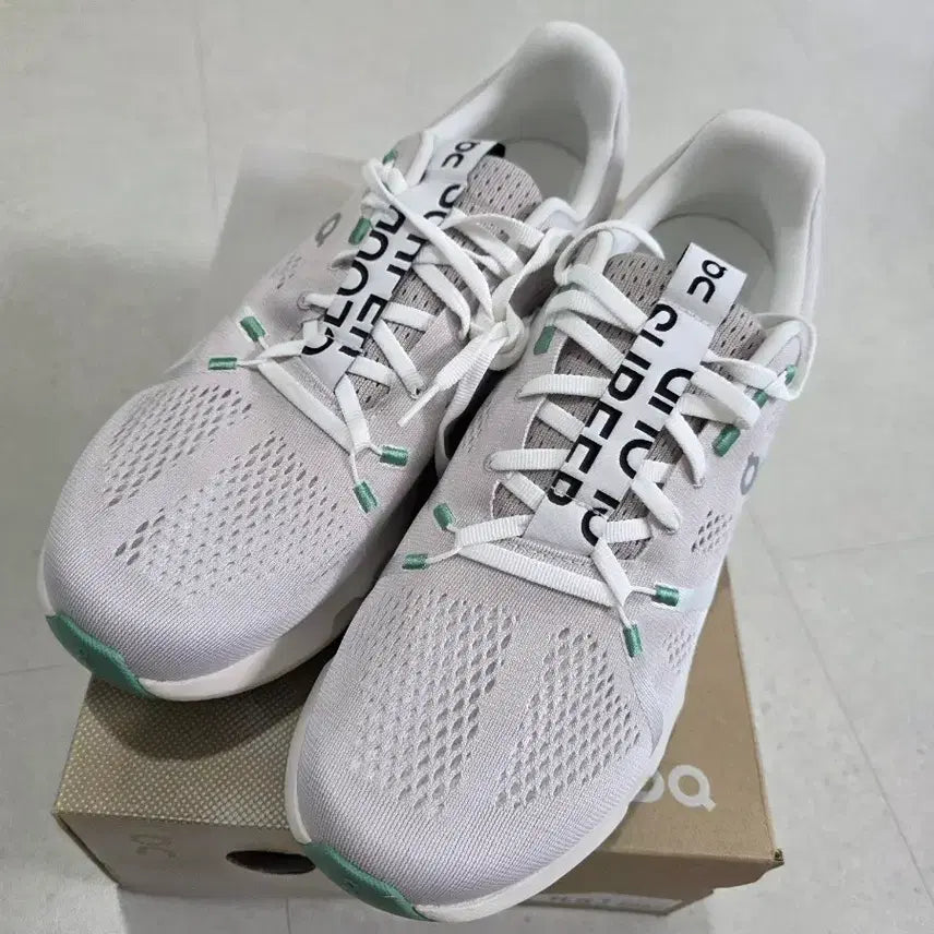 [BUNJANG] On Running Cloudsurfer Running Shoes / [새상품] 온러닝 러닝화 클라우드 서퍼 295