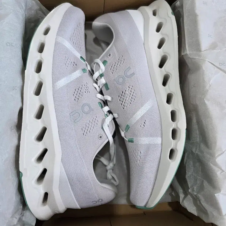 [BUNJANG] On Running Cloudsurfer Running Shoes / [새상품] 온러닝 러닝화 클라우드 서퍼 295