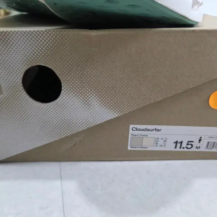 [BUNJANG] On Running Cloudsurfer Running Shoes / [새상품] 온러닝 러닝화 클라우드 서퍼 295