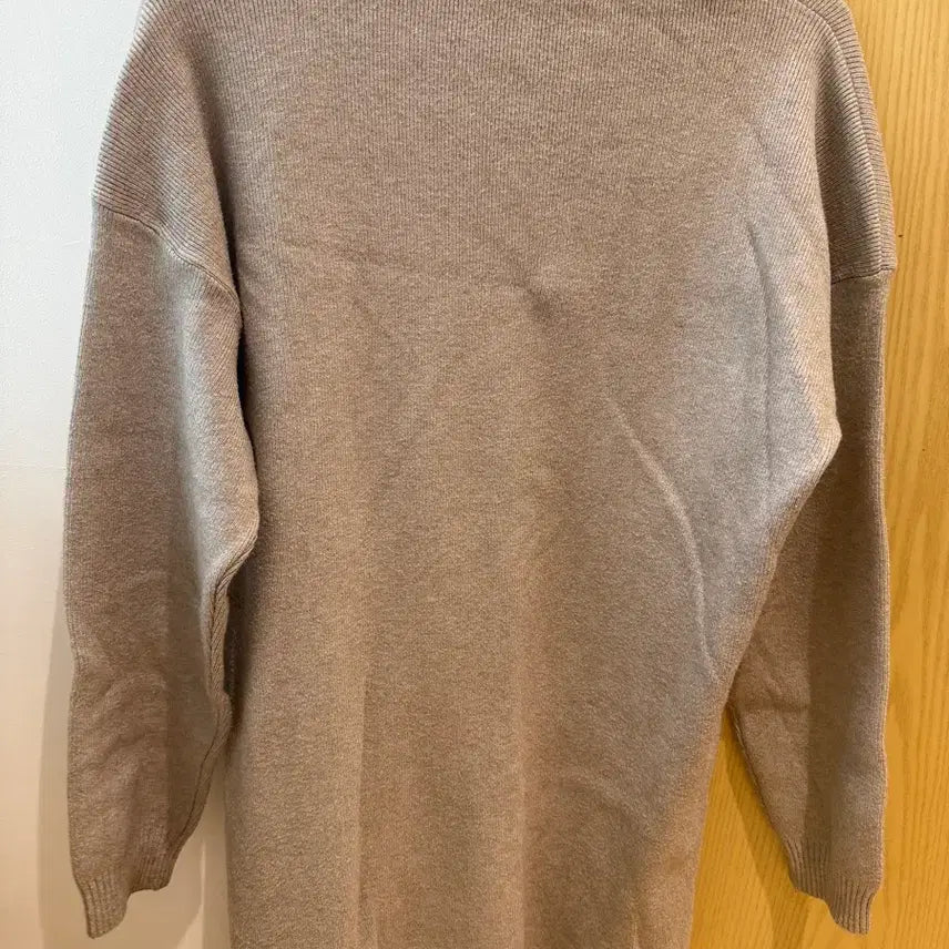 [BUNJANG] Beige Long Knit Sweater / 롱 베이지 니트
